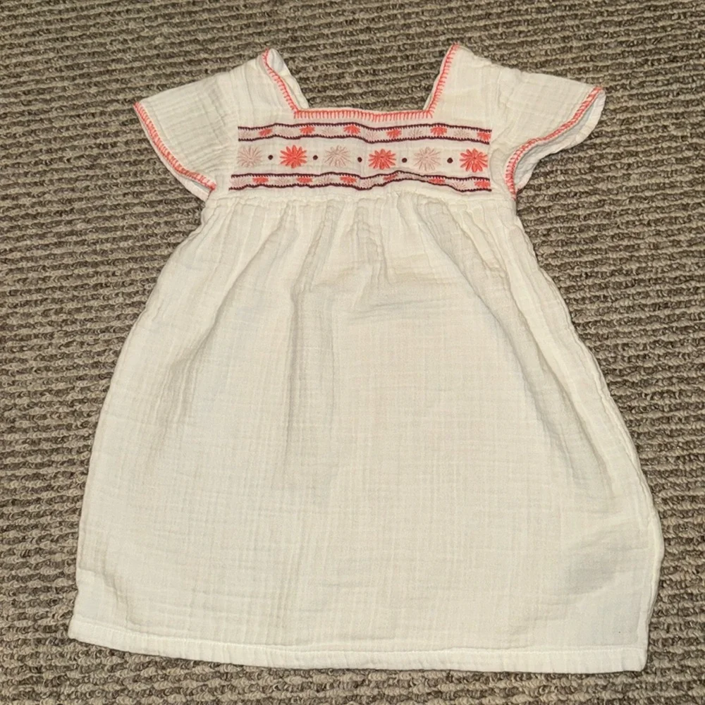GAP Embroidered Dress - Picture 1 of 6